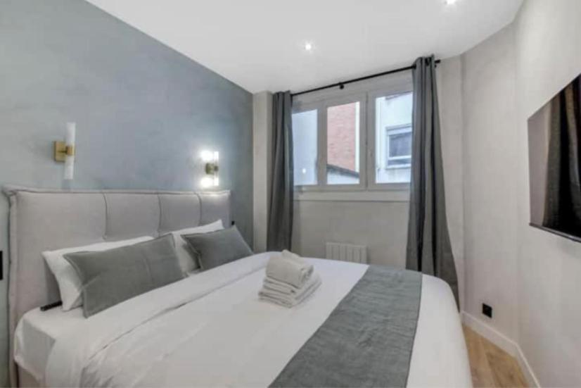 Maison De Charme Au Coeur De Batignolles * Paris