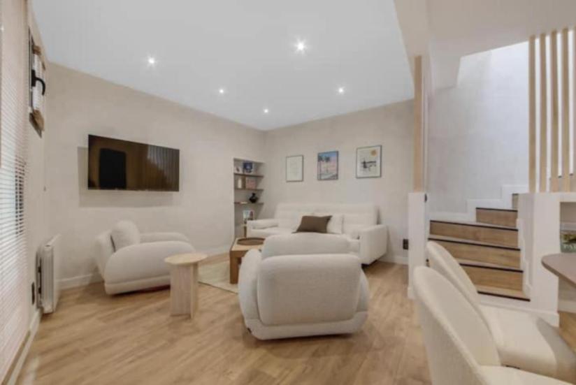Maison De Charme Au Coeur De Batignolles Apartment